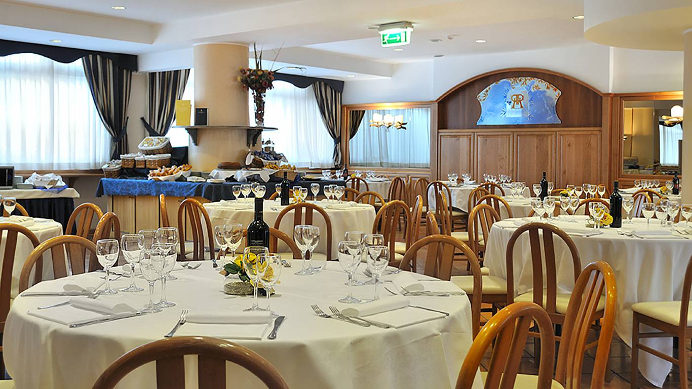 Ristorante--Aquarius--Hotel-Pineta-Palace-Roma