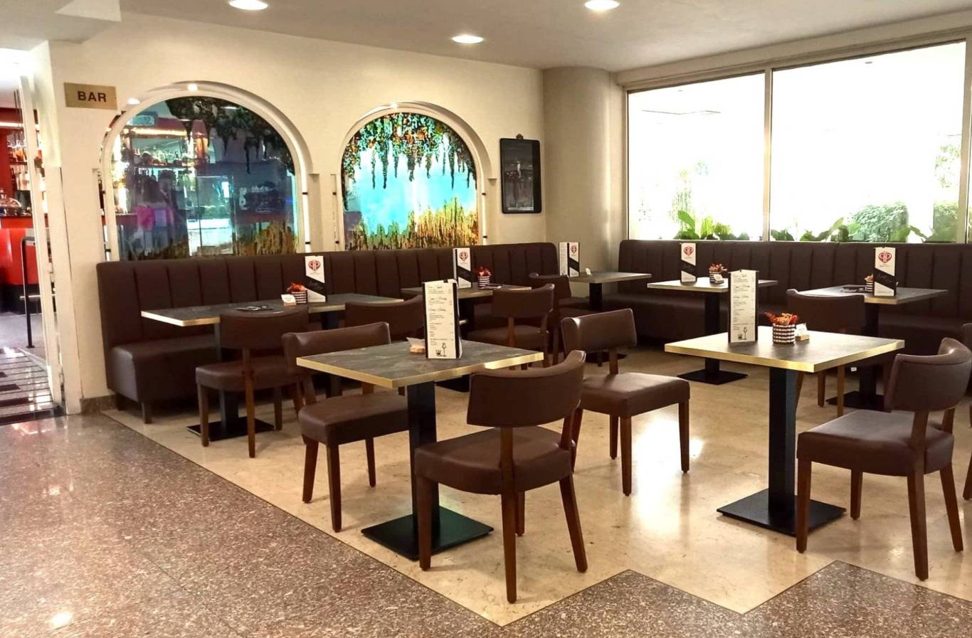 bAR-SEDIA-STORTA