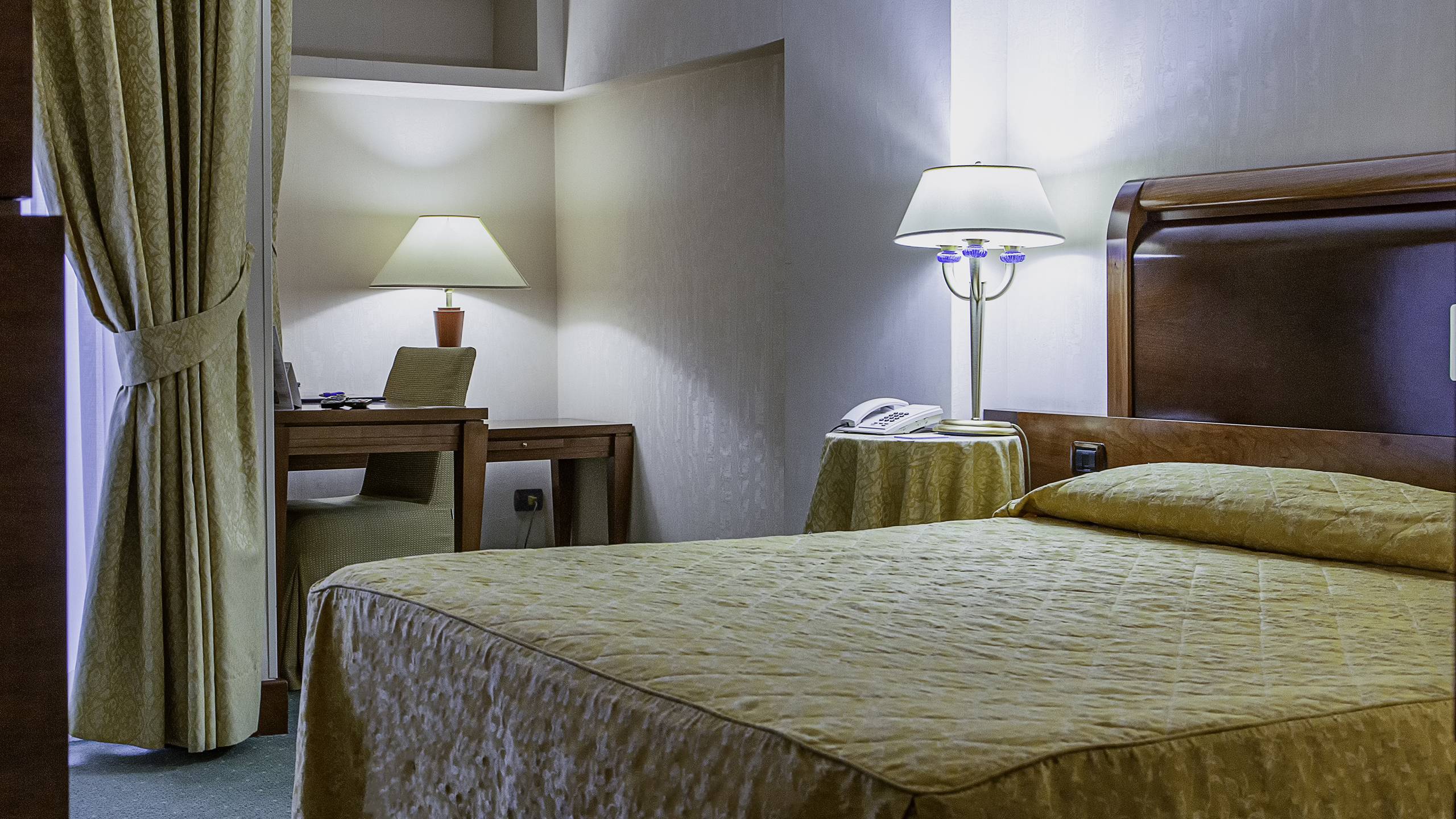 Hotel-Pineta-Palace-Roma-Superior-Room