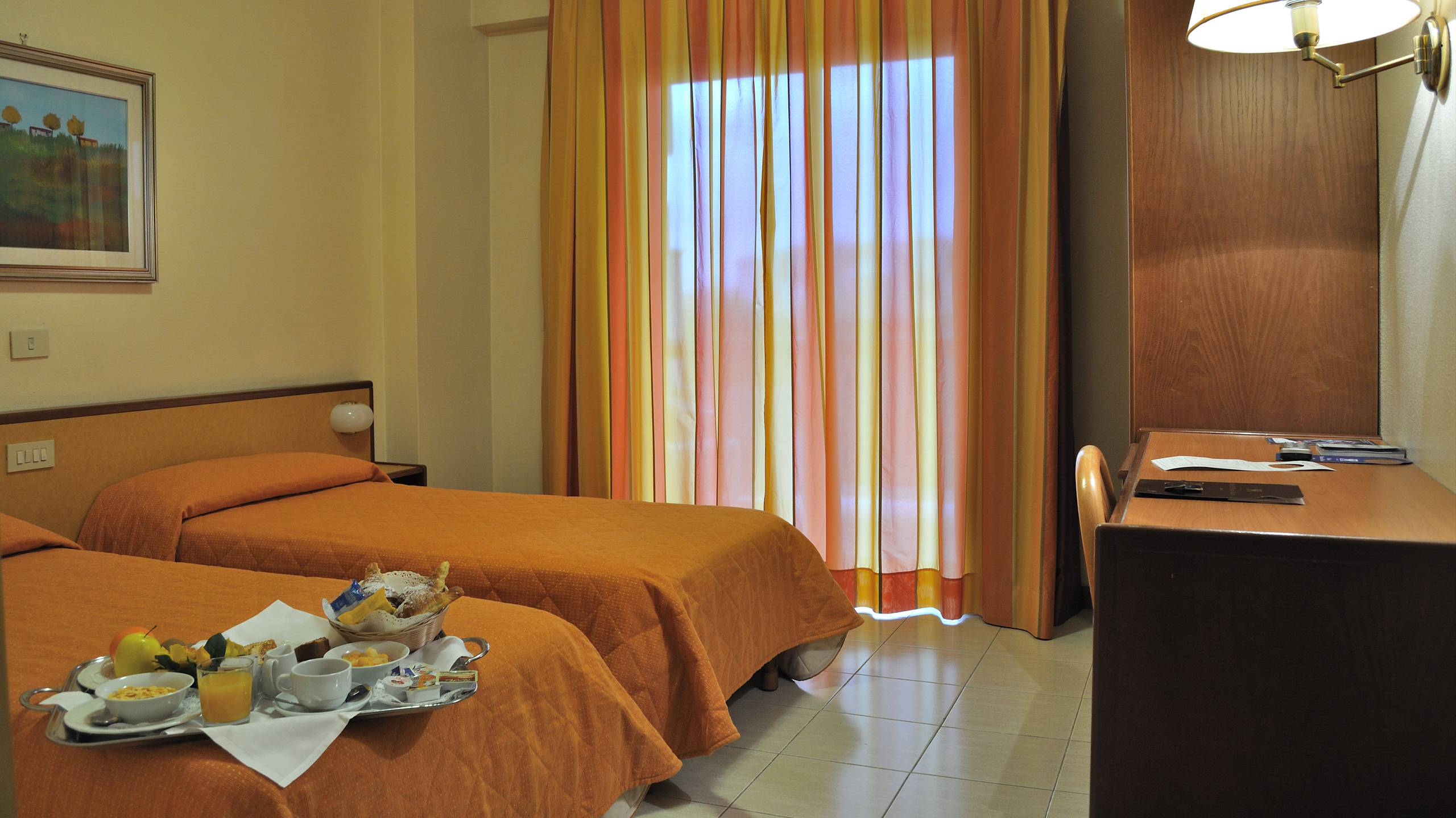 Standard--room--2--Hotel-Pineta-Palace-Rome