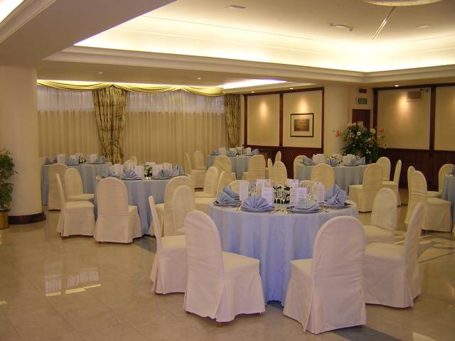 SALA-BOREA-BANQUETING